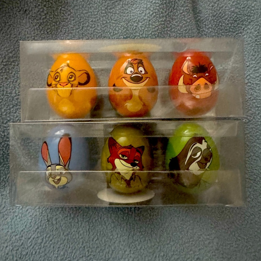 Disney Parks Eggstravaganza Eggs Zootopia and Lion King